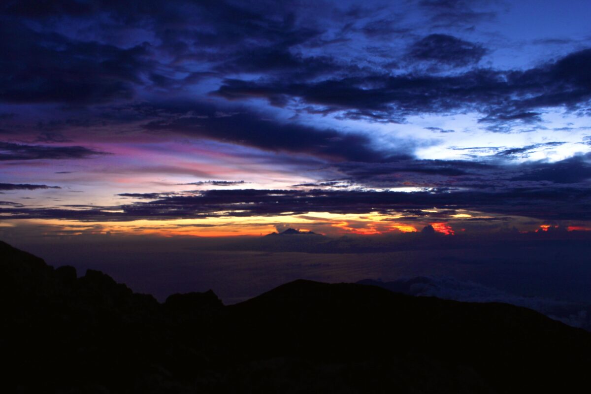 Komersil Nya Pulau Dewata dan Ke – Eksotisan Nya - Pendakian Gunung Agung by Gema Drakel (16)