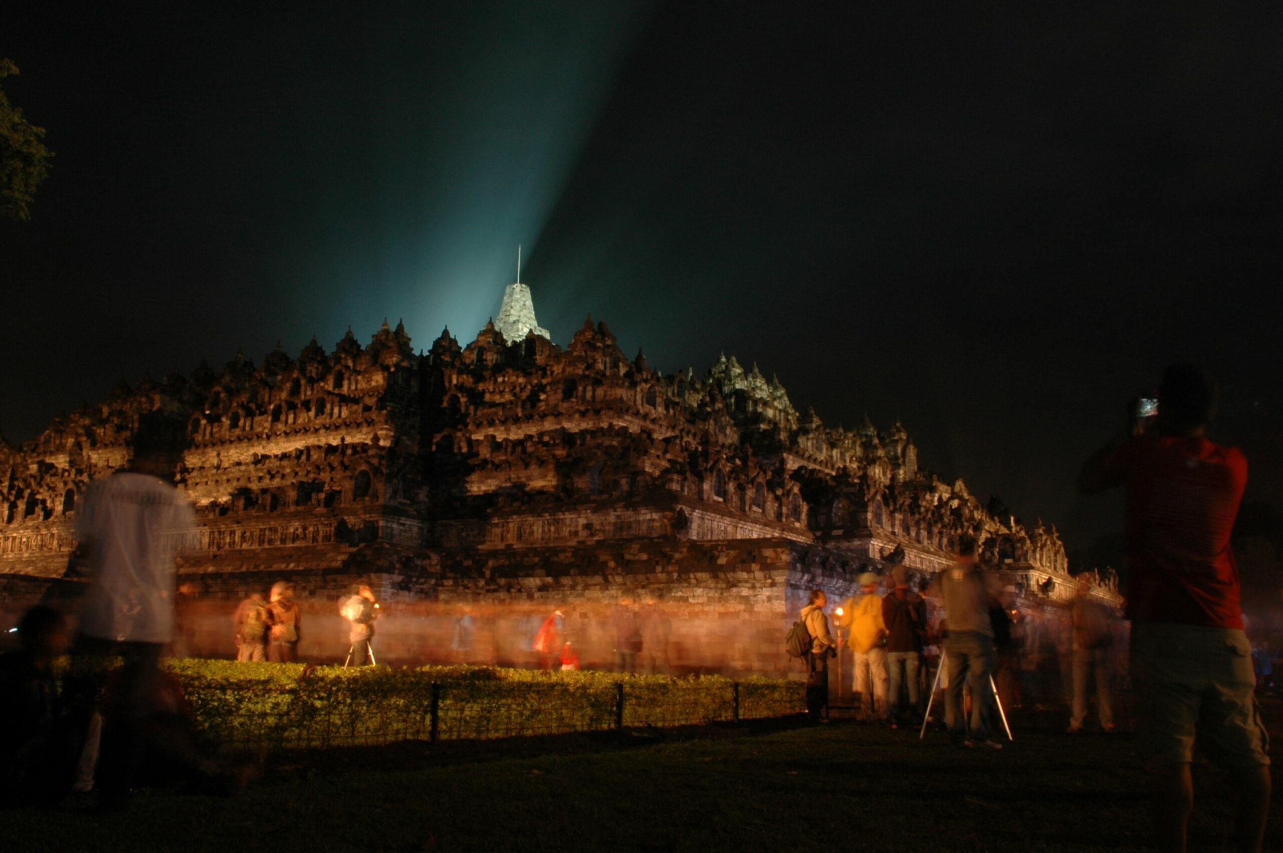 Vesak Day at Borobudur by Angga Riezky (7)